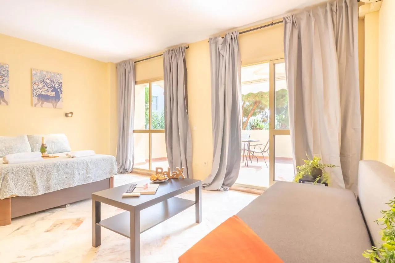 Romana Playa Beach Pool Paradise - Happy Rentals Марбелья